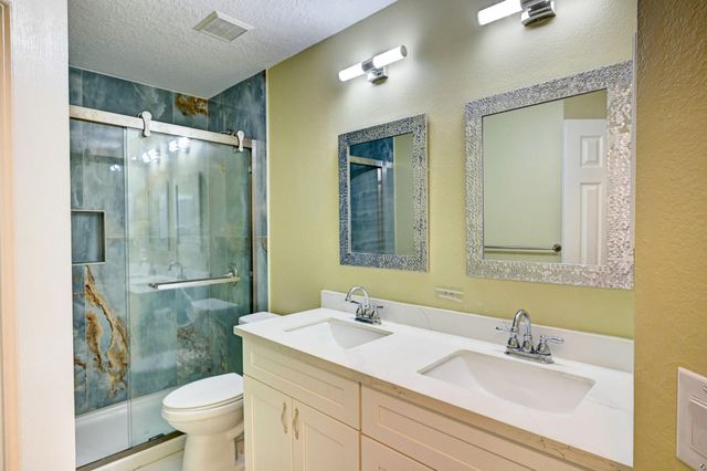 7402 Broken Oak Lane, Sugar Land, TX 77479