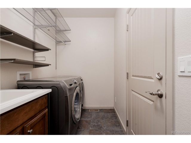 2289 S Isabell St, Lakewood, CO 80228