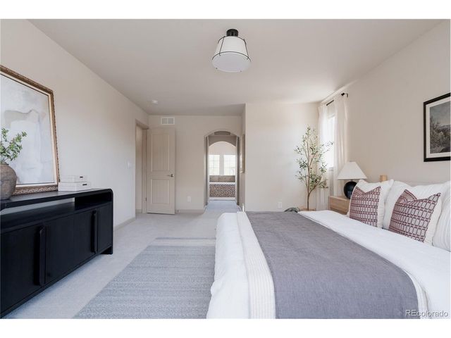 2289 S Isabell St, Lakewood, CO 80228