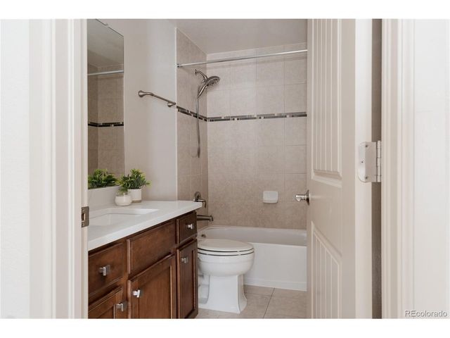 2289 S Isabell St, Lakewood, CO 80228