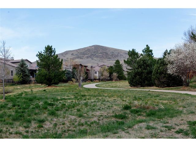 2289 S Isabell St, Lakewood, CO 80228