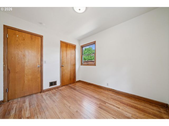 4136 Se MONROE St, Milwaukie, OR 97222