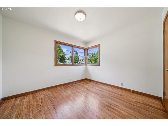 4136 Se MONROE St, Milwaukie, OR 97222