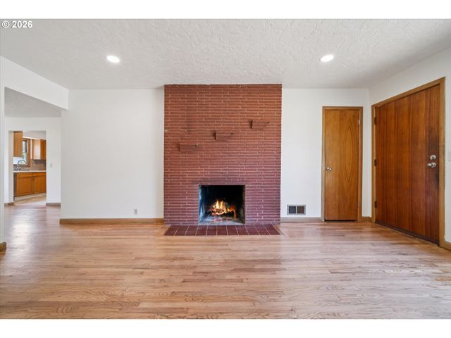 4136 Se MONROE St, Milwaukie, OR 97222