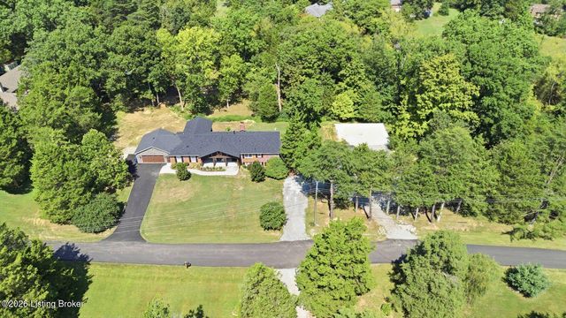 2405 Cornish Way, La Grange, KY 40031