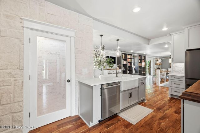 2405 Cornish Way, La Grange, KY 40031