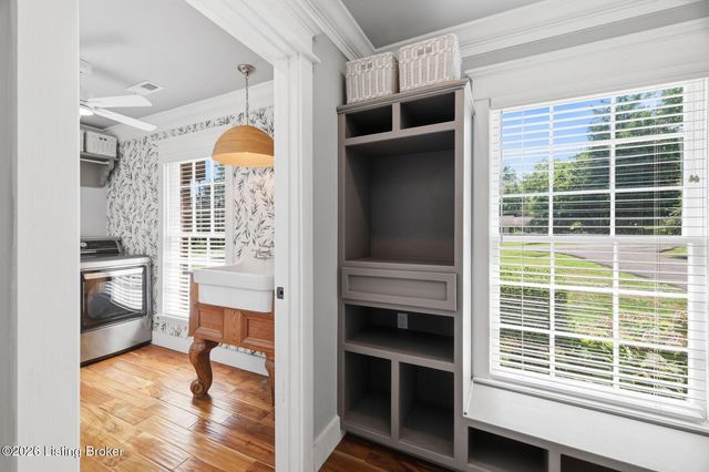2405 Cornish Way, La Grange, KY 40031