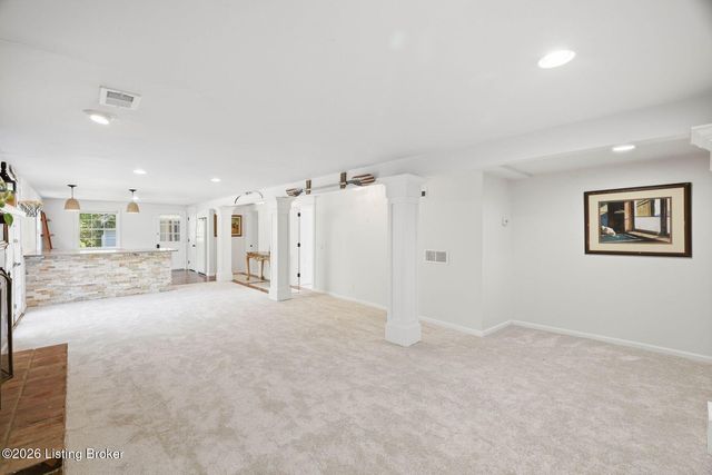 2405 Cornish Way, La Grange, KY 40031