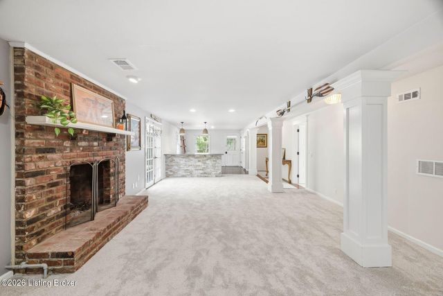 2405 Cornish Way, La Grange, KY 40031