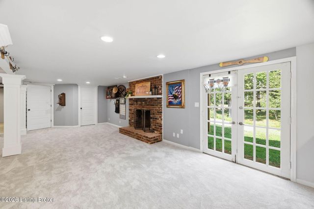 2405 Cornish Way, La Grange, KY 40031