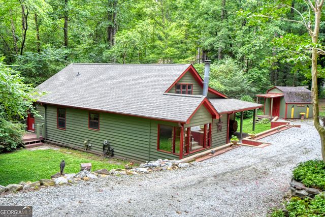 31 Creekside Lane, Clayton, GA 30525