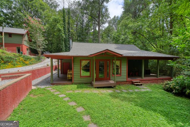 31 Creekside Lane, Clayton, GA 30525