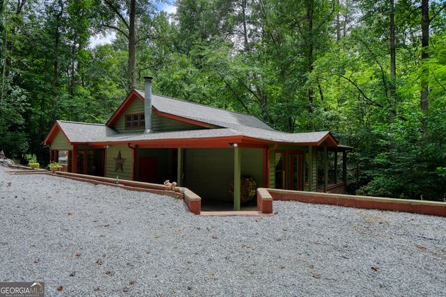 31 Creekside Lane, Clayton, GA 30525