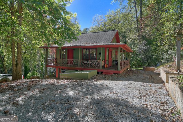 31 Creekside Lane, Clayton, GA 30525