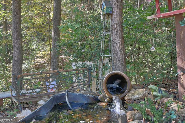 31 Creekside Lane, Clayton, GA 30525