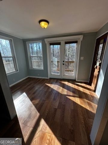 31 Creekside Lane, Clayton, GA 30525