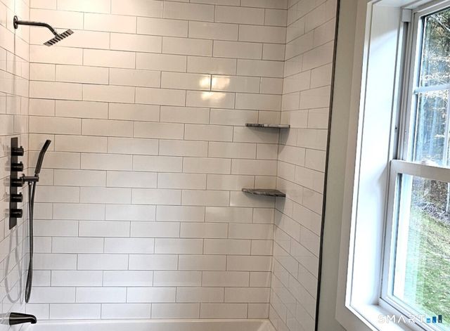 23 Ivy Hill Road 23, Waterford, CT 06385