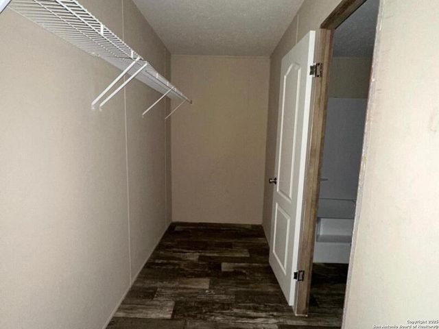 925 PR 2630-Summit Orchard Ln, Moore, TX 78057
