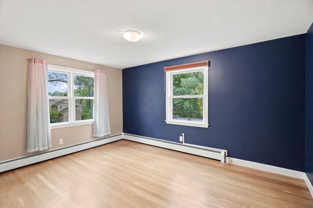 14 Highgate St, Needham, MA 02492