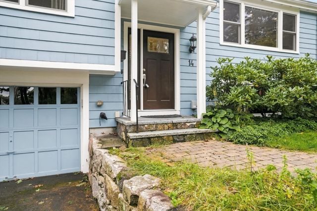 14 Highgate St, Needham, MA 02492