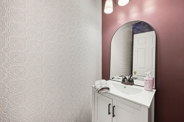 8054 Beechwood Boulevard, Dexter, MI 48130