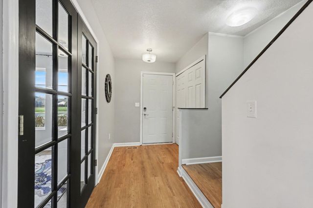 8054 Beechwood Boulevard, Dexter, MI 48130