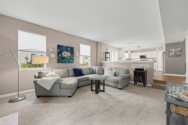 8054 Beechwood Boulevard, Dexter, MI 48130