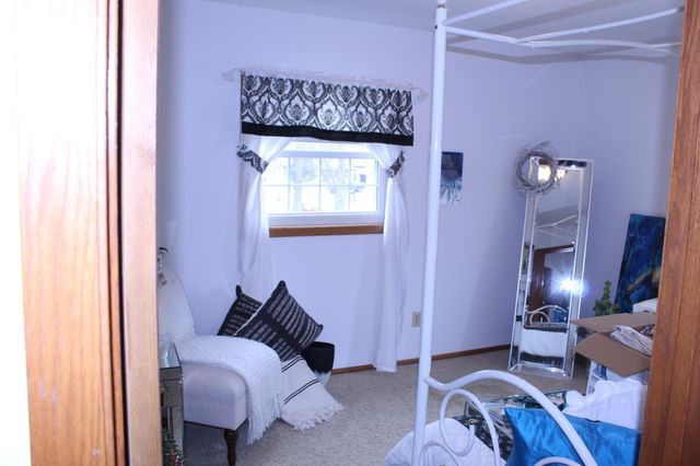 1206 19th Street N, Moorhead, MN 56560