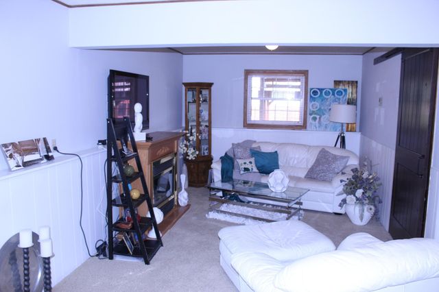 1206 19th Street N, Moorhead, MN 56560