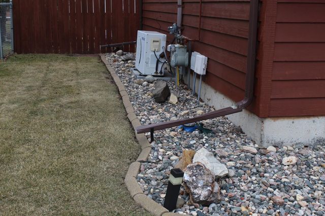 1206 19th Street N, Moorhead, MN 56560