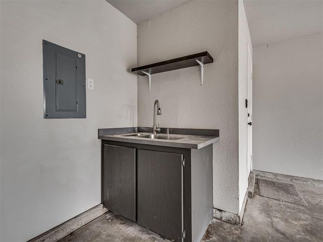 4105 NW 59th Street, Oklahoma City, OK 73112