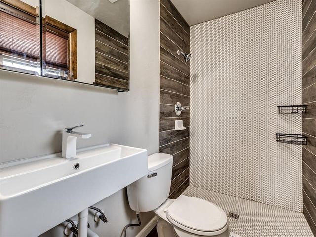 4105 NW 59th Street, Oklahoma City, OK 73112