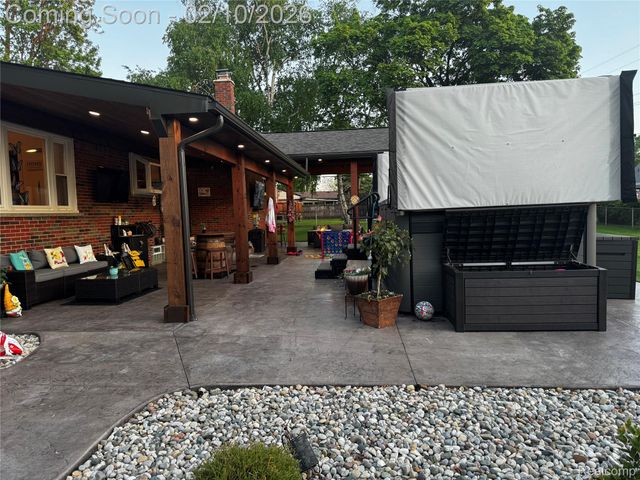 28336 Sheeks Boulevard N, Flat Rock, MI 48134