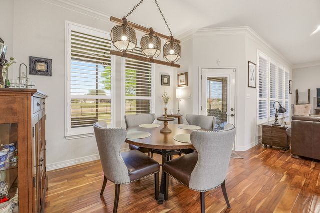 5910 Dog Leg Court, Granbury, TX 76049