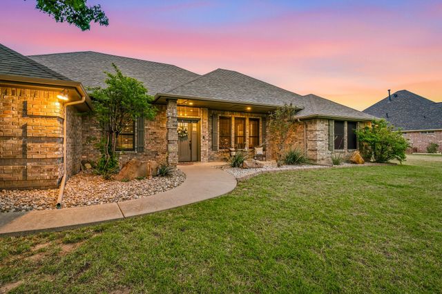 5910 Dog Leg Court, Granbury, TX 76049