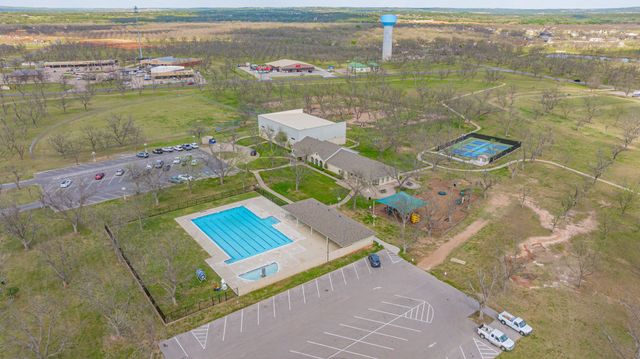 5910 Dog Leg Court, Granbury, TX 76049