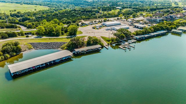 5910 Dog Leg Court, Granbury, TX 76049