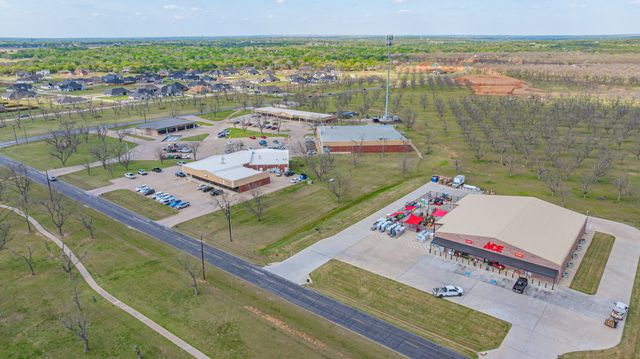 5910 Dog Leg Court, Granbury, TX 76049