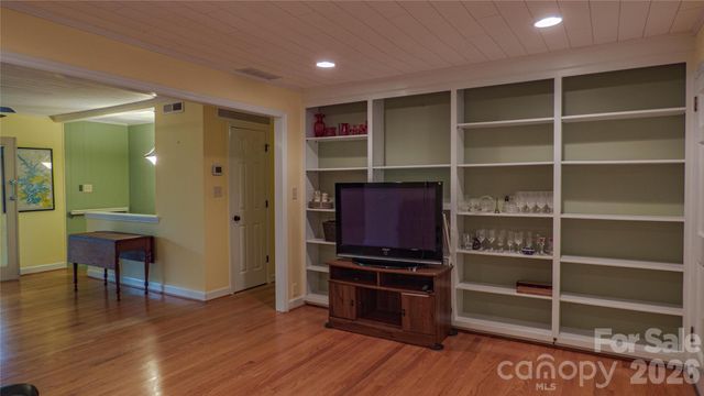 115 Rainbow Lane, Mooresville, NC 28117