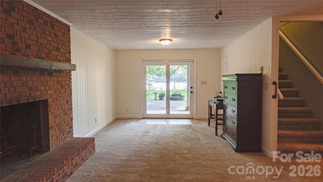 115 Rainbow Lane, Mooresville, NC 28117