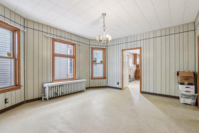 2745 N Booth STREET, Milwaukee, WI 53212