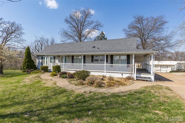 1045 Airport Road, Festus, MO 63028