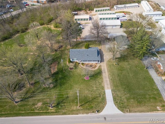 1045 Airport Road, Festus, MO 63028