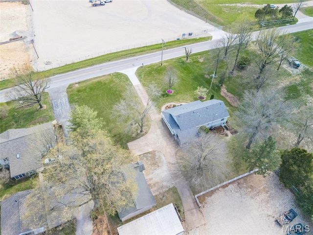 1045 Airport Road, Festus, MO 63028