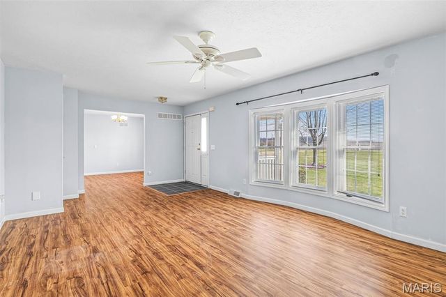 1045 Airport Road, Festus, MO 63028