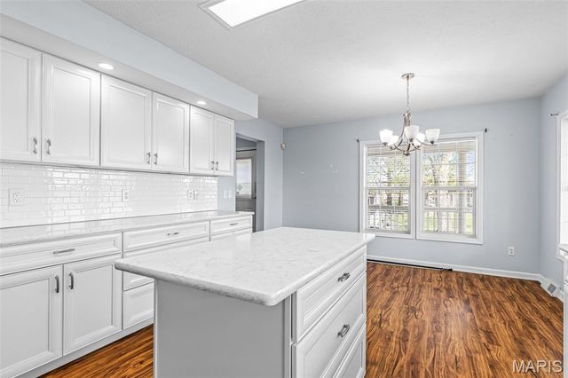 1045 Airport Road, Festus, MO 63028