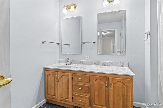 1045 Airport Road, Festus, MO 63028