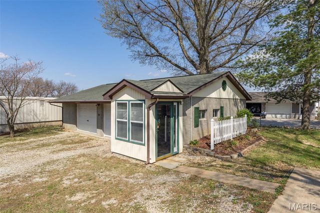1045 Airport Road, Festus, MO 63028