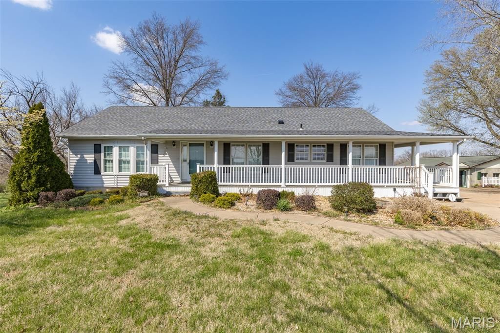 1045 Airport Road, Festus, MO 63028