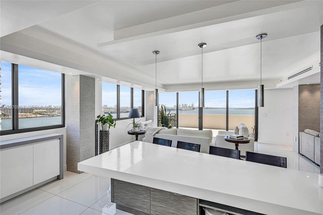 540 Brickell Key Drive 1820, Miami, FL 33131